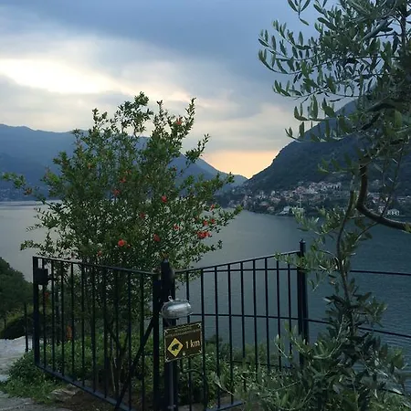 Casa Vacanza Castagna Nesso