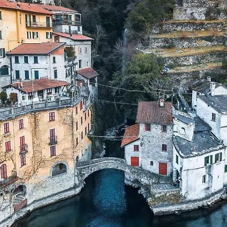 Casa Vacanza Castagna Holiday home Nesso